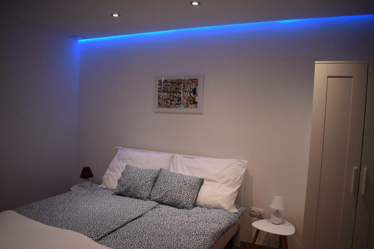 Buborék apartman Tata Exterior foto