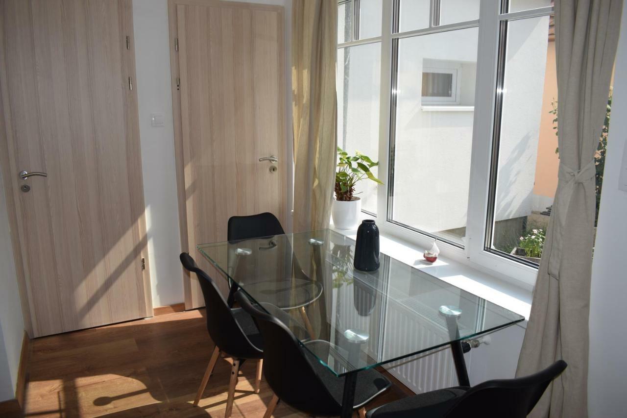 Buborék apartman Tata Exterior foto
