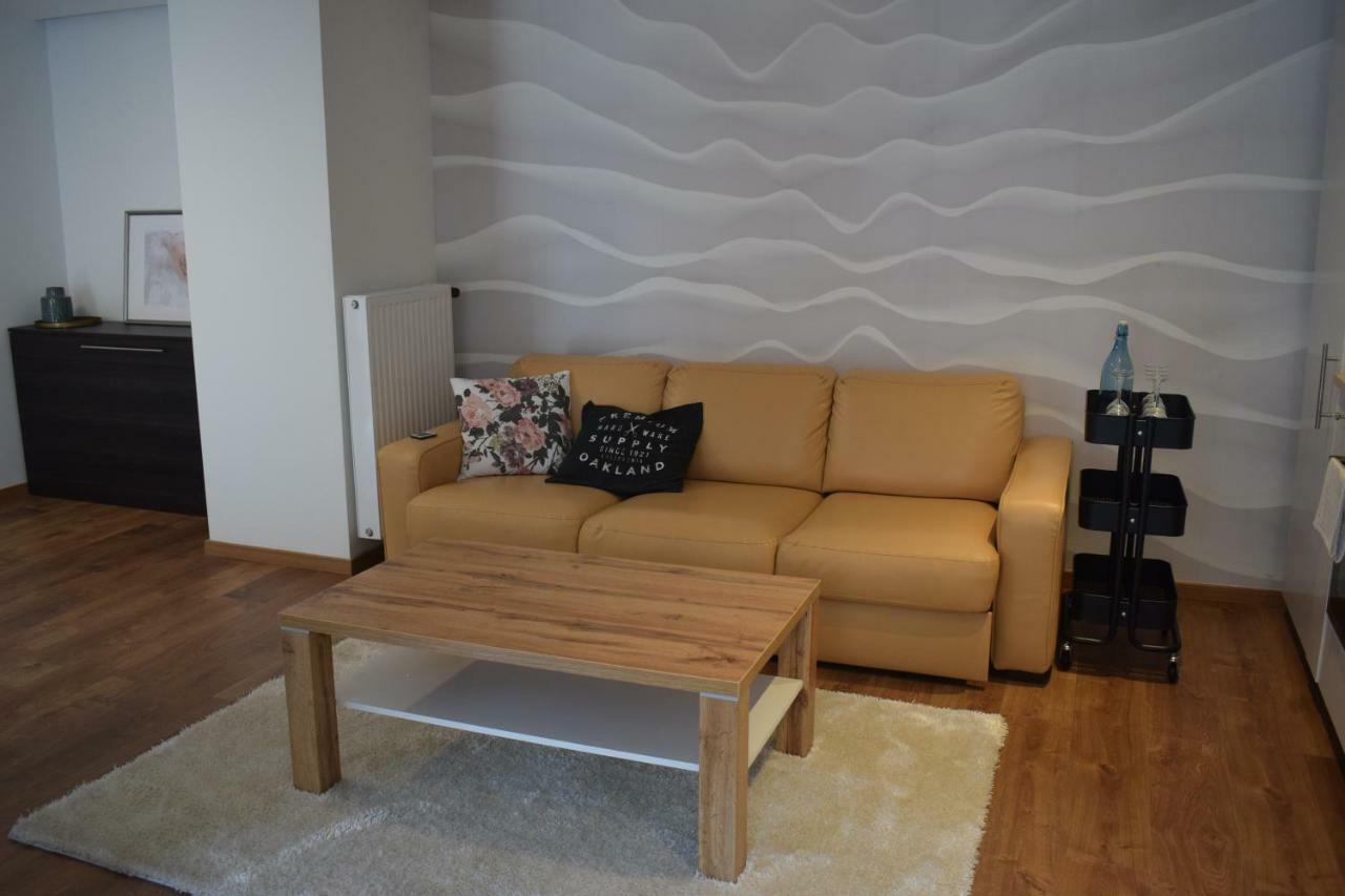 Buborék apartman Tata Exterior foto